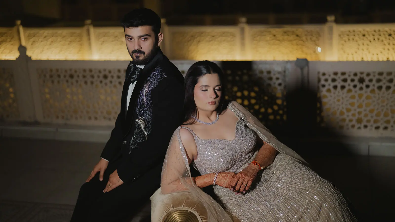 Elegant Bride & Groom Portrait in Evening Light