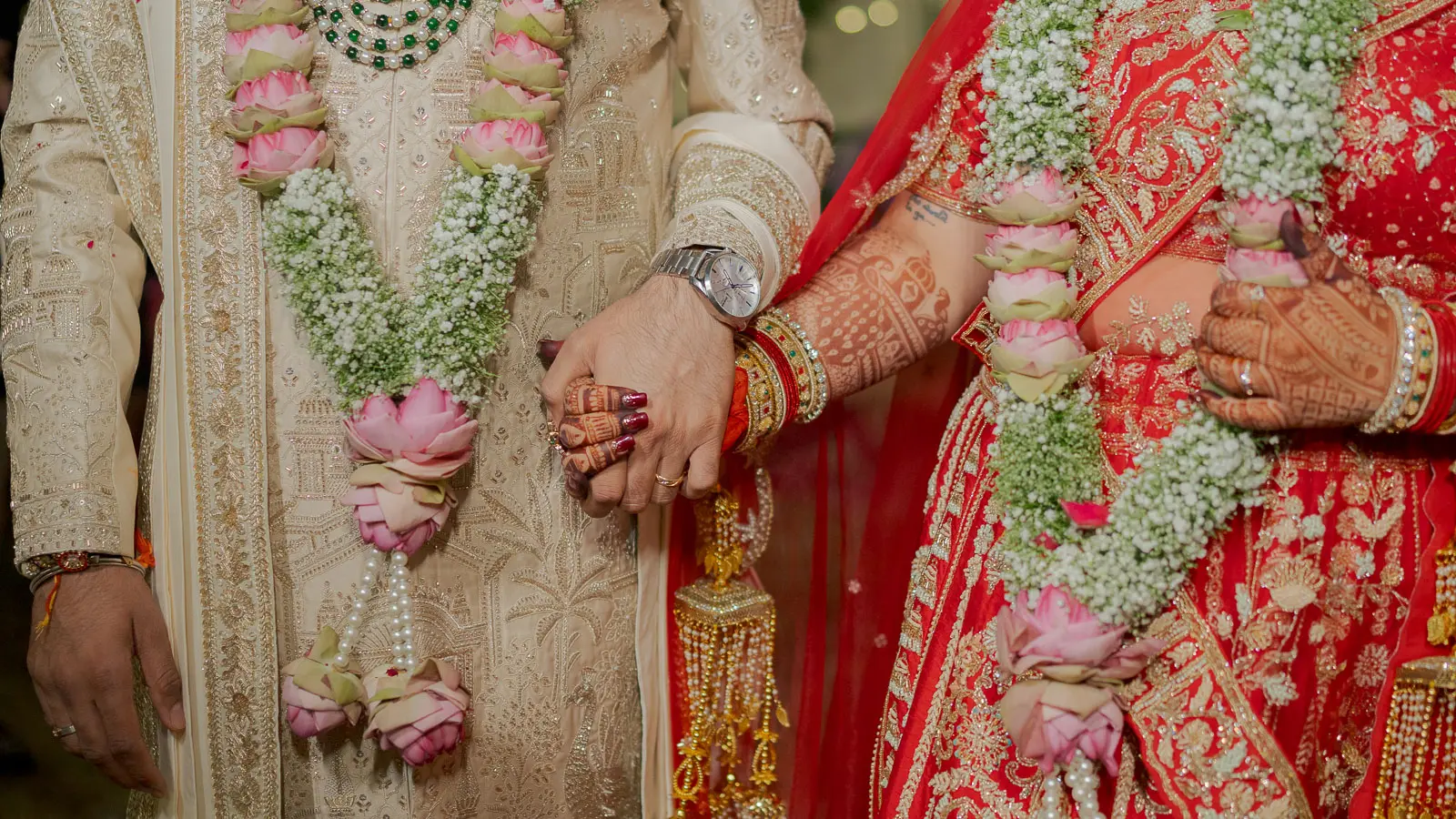 Elegant Bride & Groom Wedding Portrait