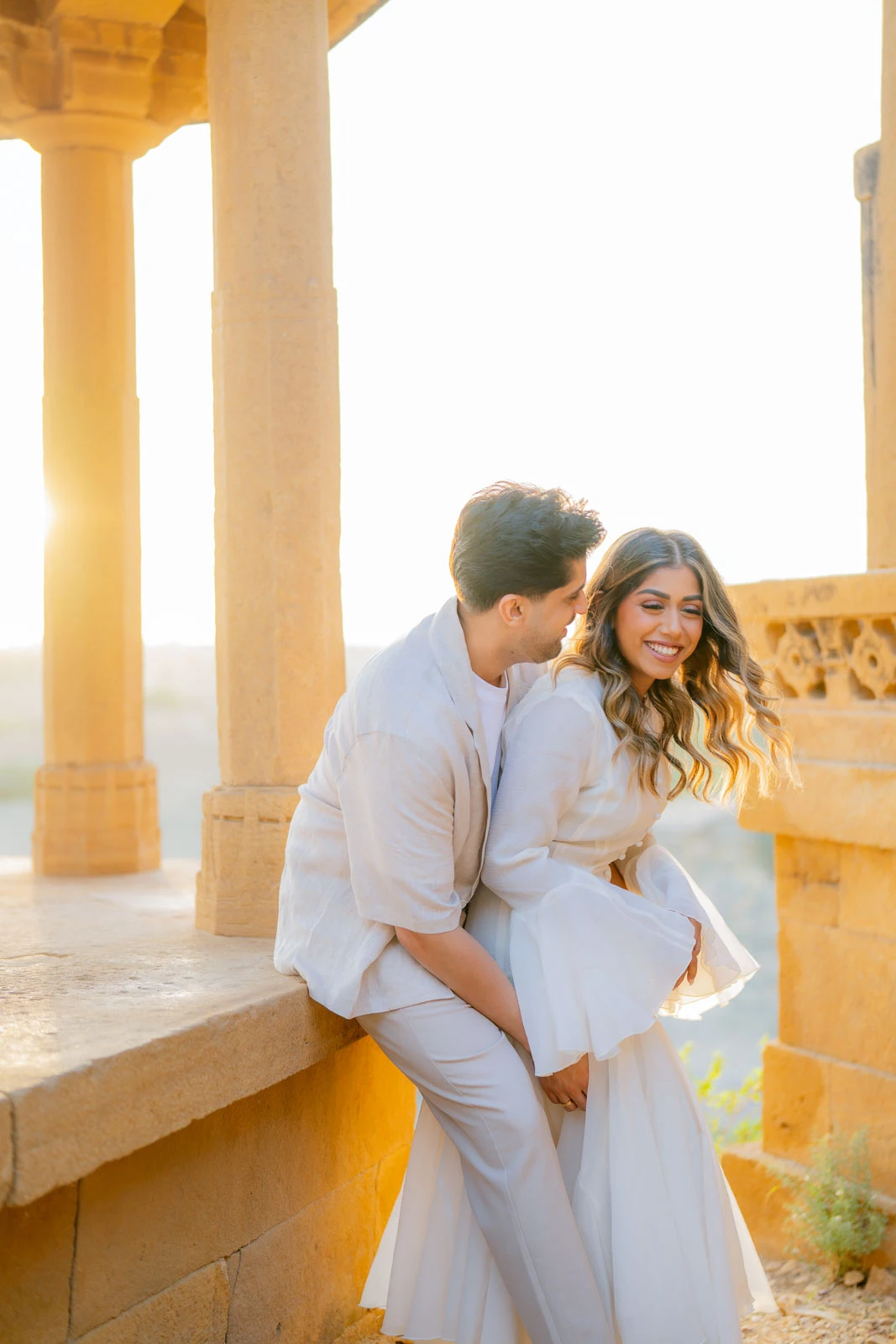 Elegant Couple Moment in a Jaisalmer Courtyard