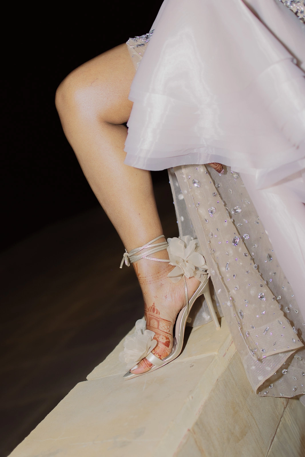 Elegant Detail of the Bride’s Traditional Outfit