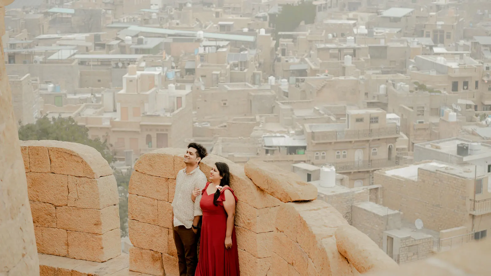 Elegant Heritage Couple Portrait in Jaisalmer