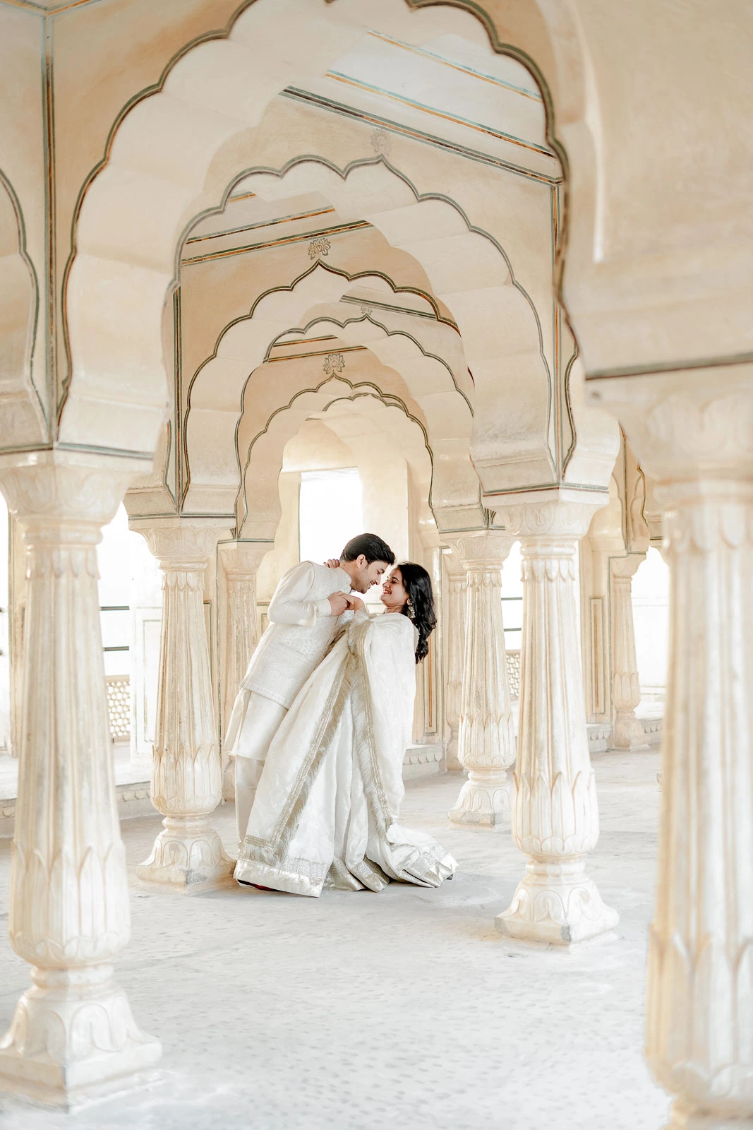 Elegant Jaipur Heritage Archway Prewedding Shoot