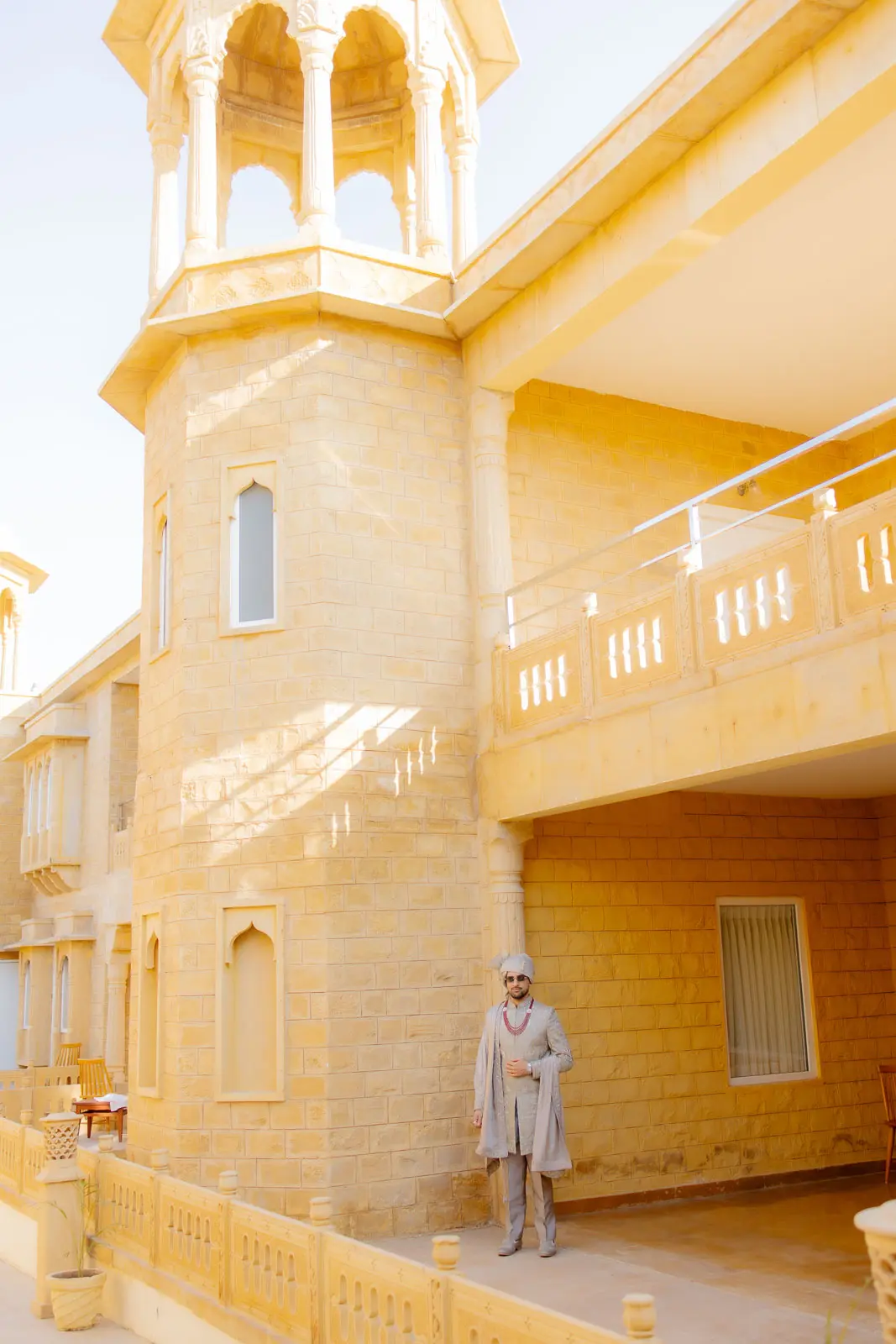 Golden Architecture & Wedding Anticipation