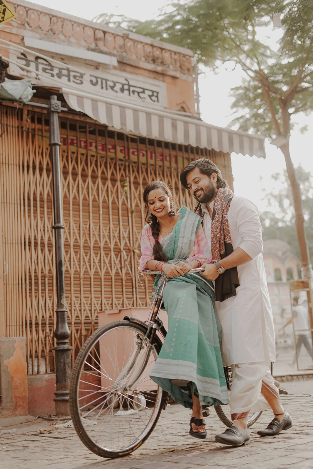 Jaipur Heritage Street Prewedding Photography