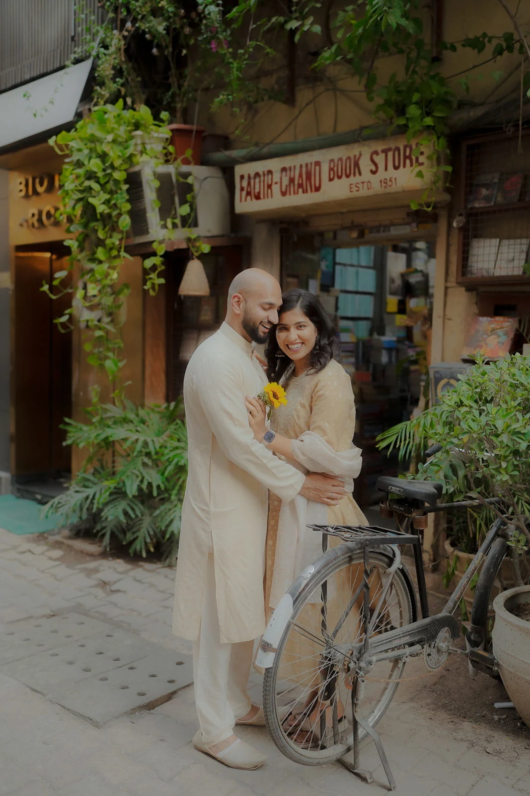Natural Couple Portrait at a Beautiful Delhi Street