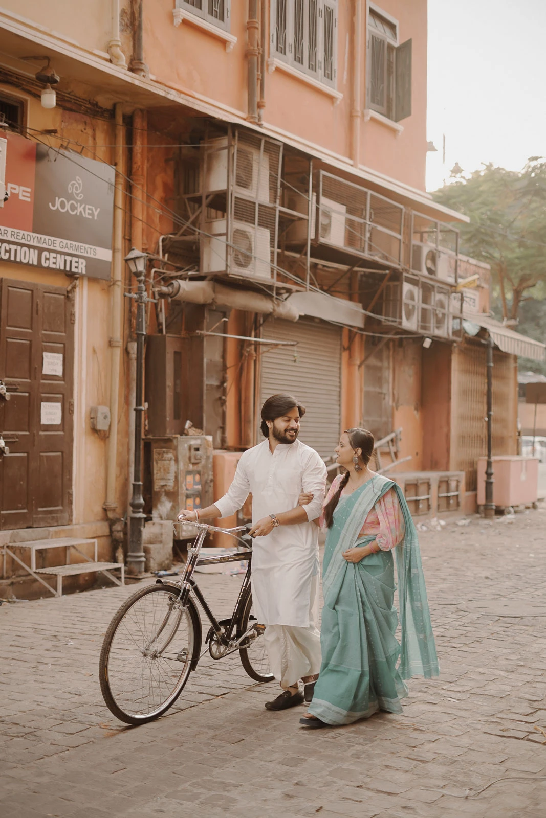 Pink City Heritage Prewedding Photography – Jaipur