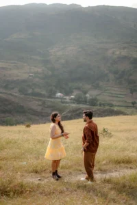 Romantic Couple in Open Landscape – Udaipur Pre-Wedding