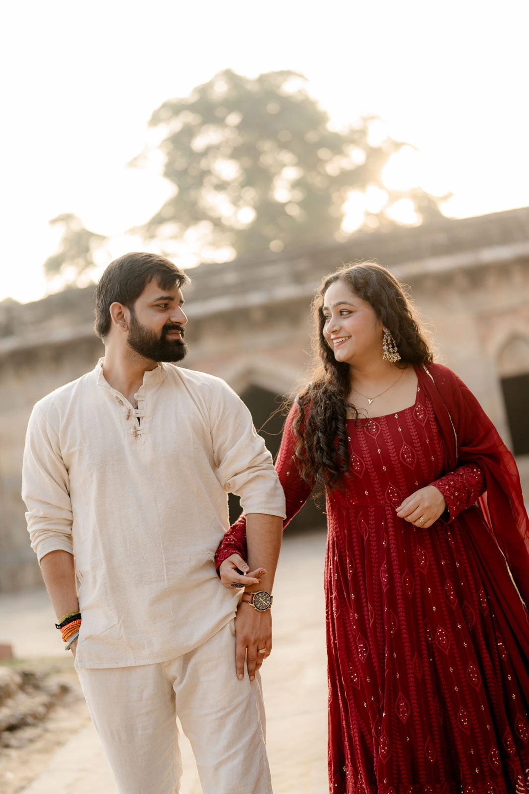 Romantic Delhi Heritage Pre-Wedding Moment