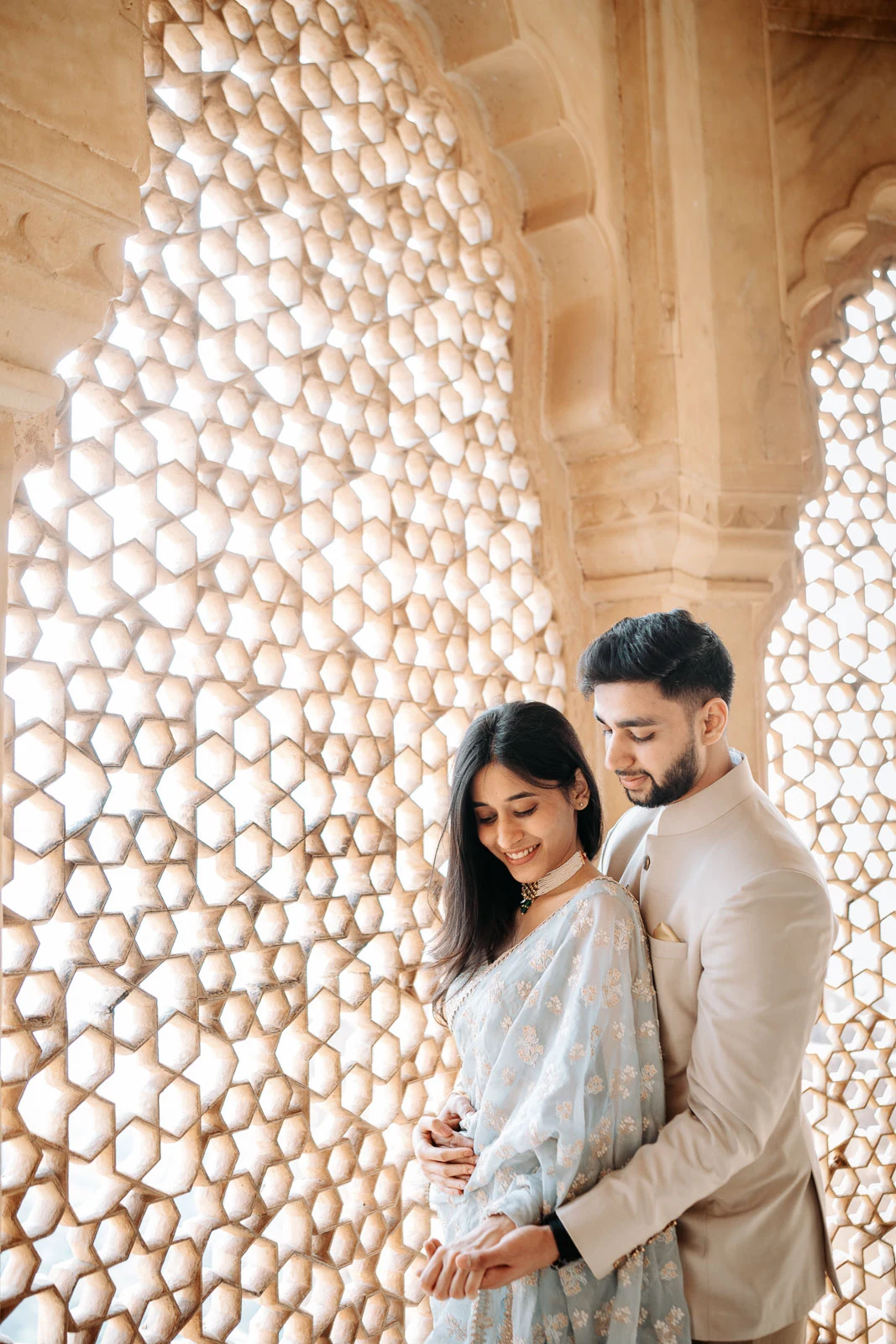 Romantic Jaipur Heritage Archway Prewedding Photography