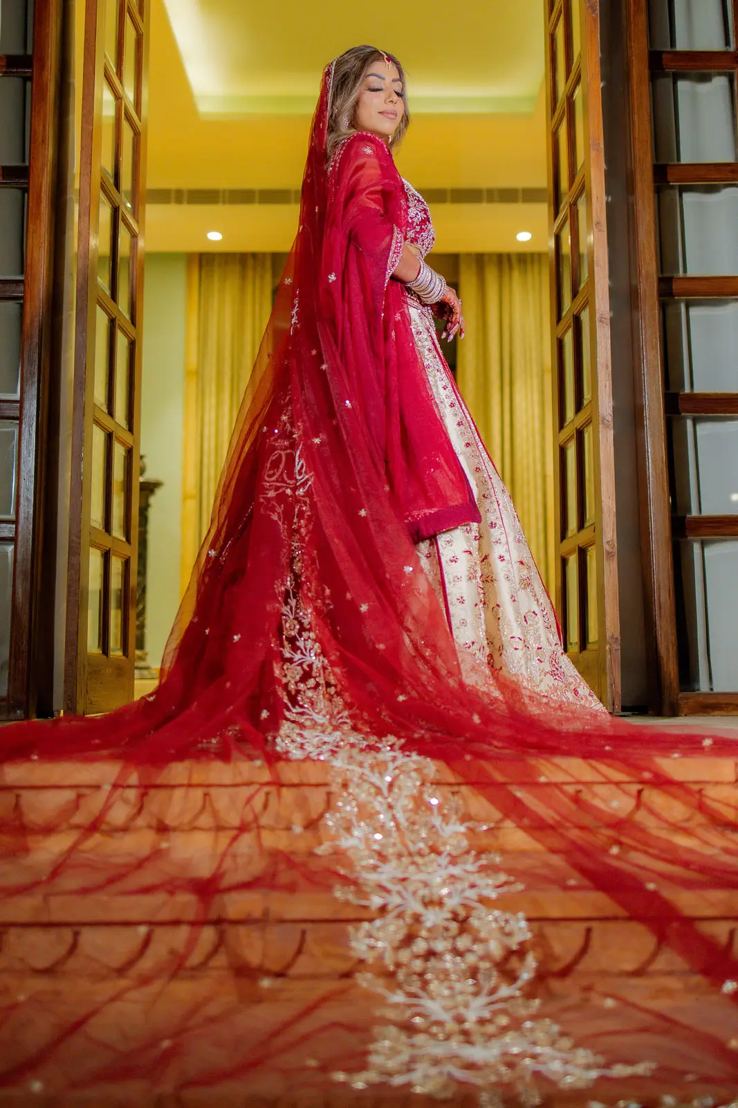 The Veil That Completed Her Bridal Look