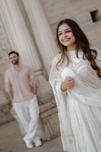 Traditional Bride and Groom Portrait – Udaipur Pre Wedding Shoot